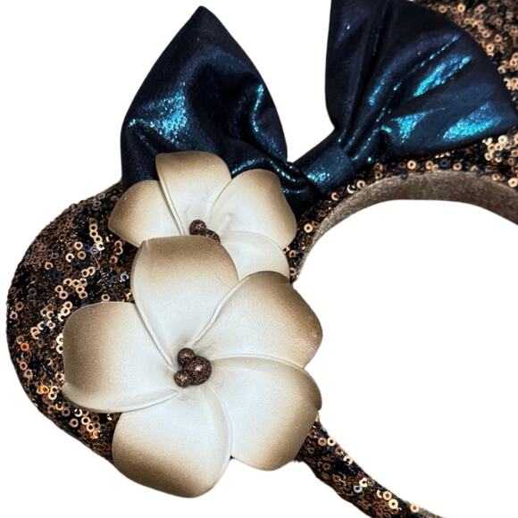 NWT Disney Parks Aulani Minnie Ears Hawaii Bronze Sequin Plumeria Headband Hat - Picture 2 of 5